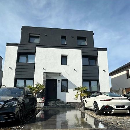 Villa Хилден Екстериор снимка